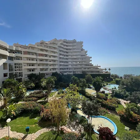 Benalbeach With Sea & Garden View Apartment